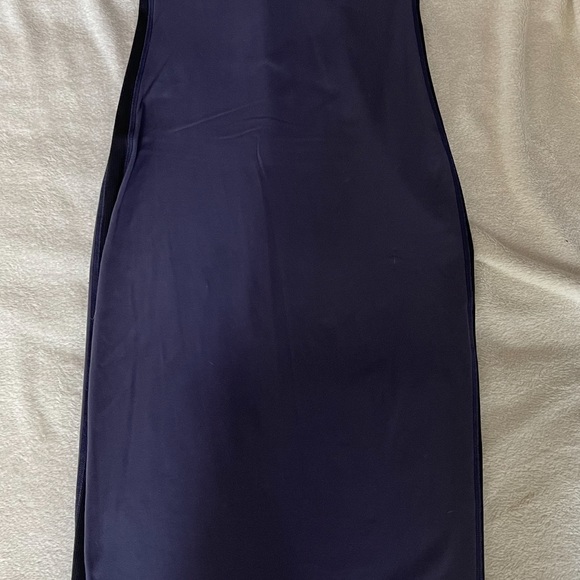 Lululemon dress - Picture 2 of 5